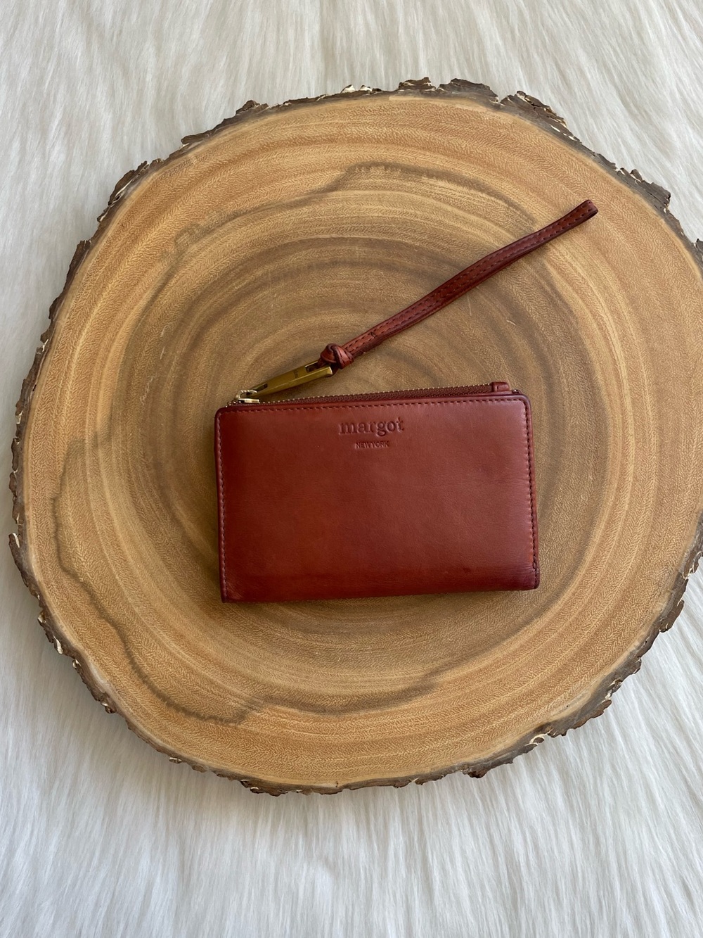 Margot leather clutch wallet